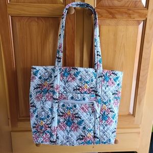 VB tote